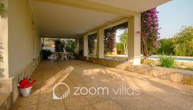 Resale - Villa - Pedreguer - March