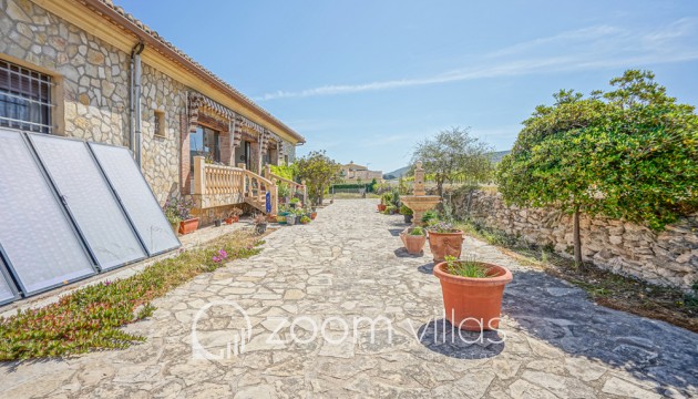 Resale - Villa - Benitachell  - Benitachell