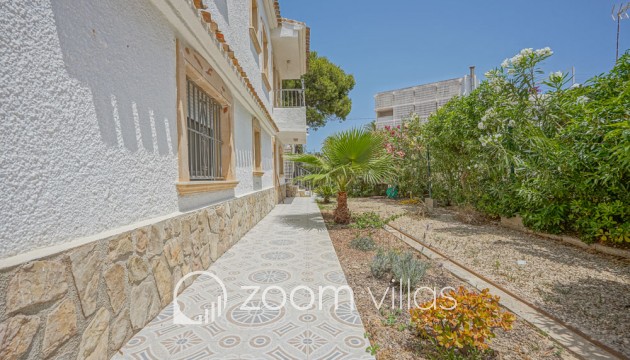 Resale - Villa - Jávea - Cala Blanca