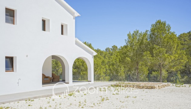 Resale - Villa - Benissa - Partida Lleus