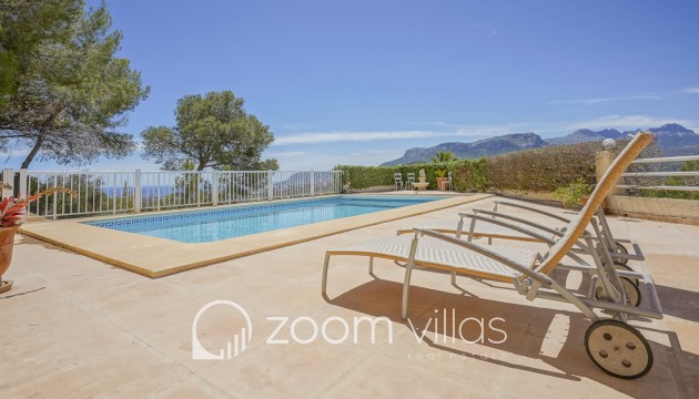 Resale - Villa - Calpe - La Empedrola