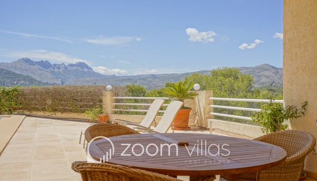 Resale - Villa - Calpe - La Empedrola