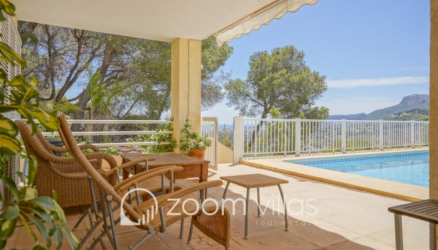 Resale - Villa - Calpe - La Empedrola