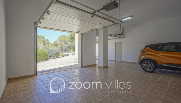 Resale - Villa - Calpe - La Empedrola