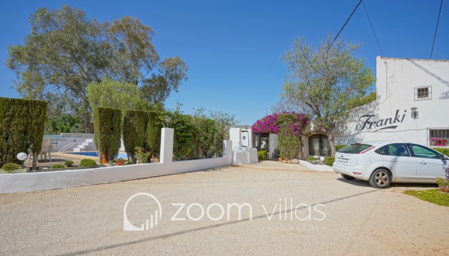 Resale - Villa - Jávea - Tarraula