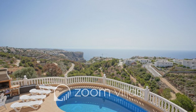 Resale - Villa - Benitachell  - Cumbre del sol