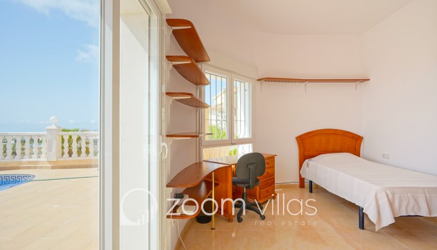 Resale - Villa - Benitachell  - Cumbre del sol