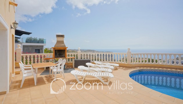 Resale - Villa - Benitachell  - Cumbre del sol