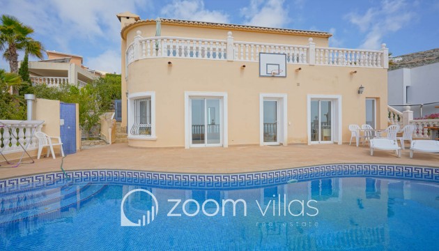 Resale - Villa - Benitachell  - Cumbre del sol