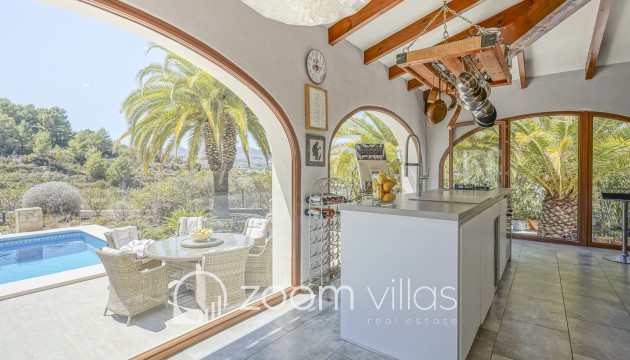 Resale - Villa - Benissa - Partida Llenes