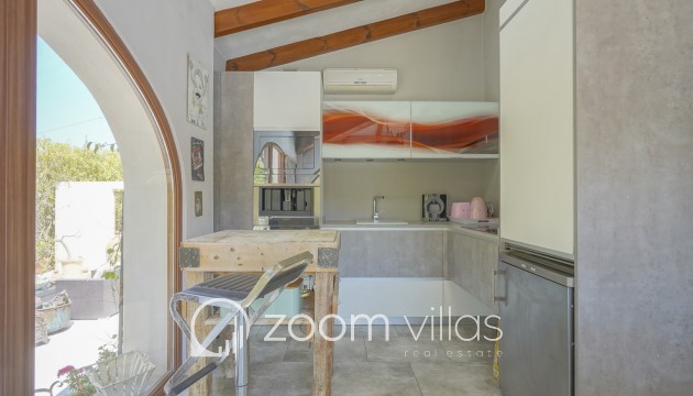 Resale - Villa - Benissa - Partida Llenes