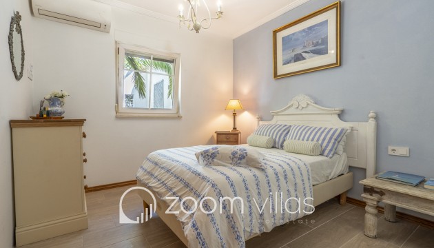 Resale - Villa - Benissa - Partida Llenes