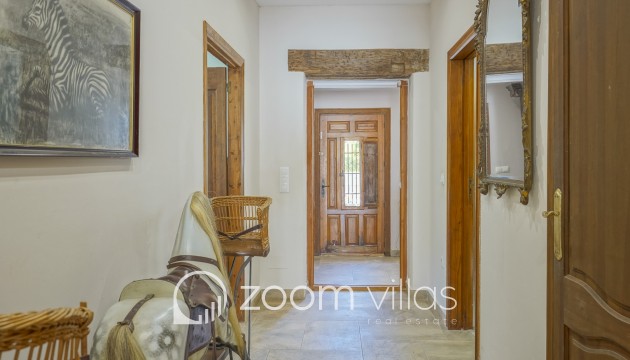 Resale - Villa - Benissa - Partida Llenes