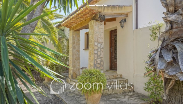 Resale - Villa - Benissa - Partida Llenes