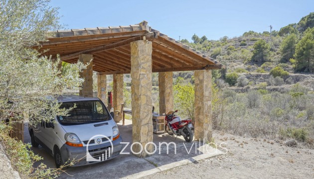 Resale - Villa - Benissa - Partida Llenes