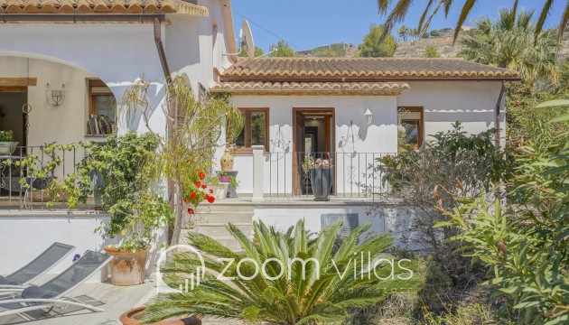 Resale - Villa - Benissa - Partida Llenes