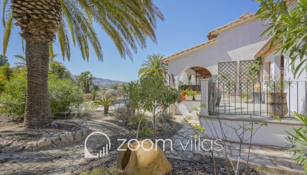 Resale - Villa - Benissa - Partida Llenes