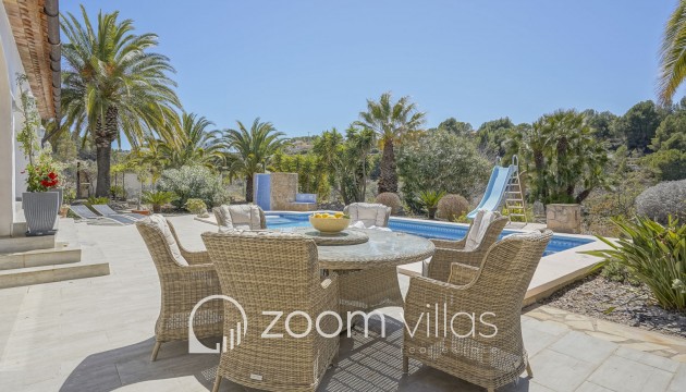 Resale - Villa - Benissa - Partida Llenes