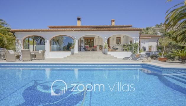 Resale - Villa - Benissa - Partida Llenes