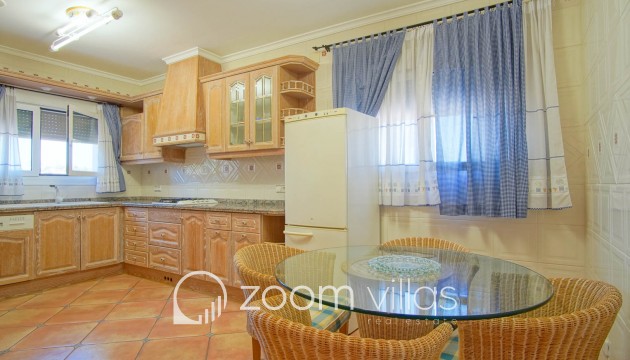 Resale - Villa - Benissa - Fustera