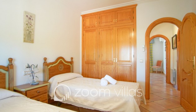 Resale - Villa - Benissa - Fustera