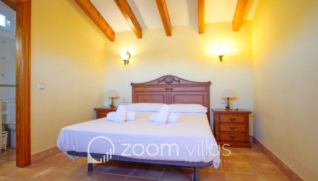 Resale - Villa - Benissa - Fustera