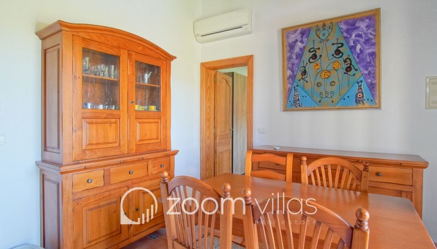 Resale - Villa - Benissa - Fustera