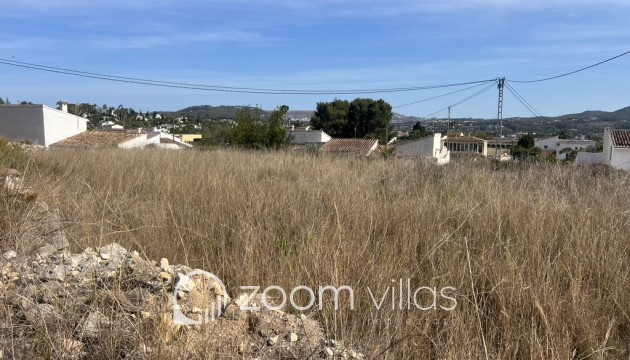 Resale - Plot / Land - Jávea - El Garroferal