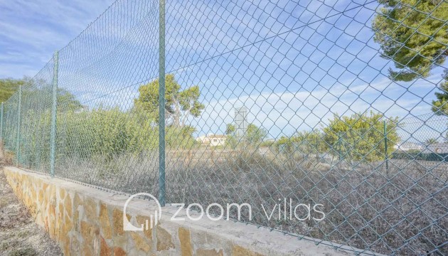 Resale - Plot / Land - Jávea - Adsubia