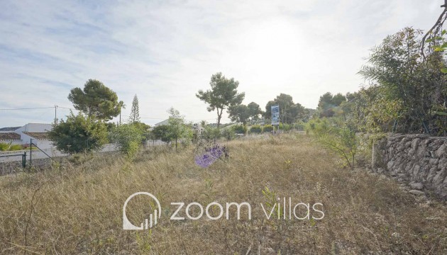 Resale - Plot / Land - Jávea - Adsubia