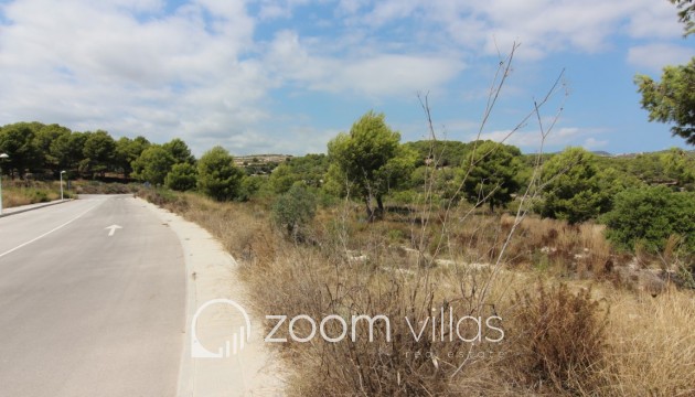 Resale - Plot / Land - Moraira - Benimeit