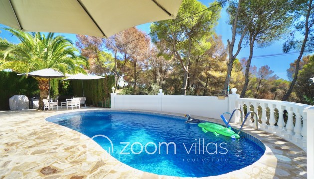 Resale - Villa - Benissa - Fanadix