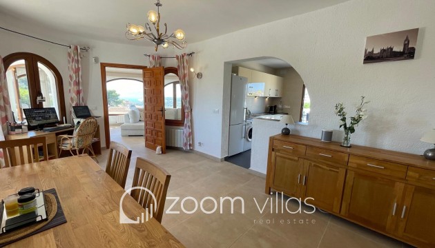 Resale - Villa - Moraira - La Arnella