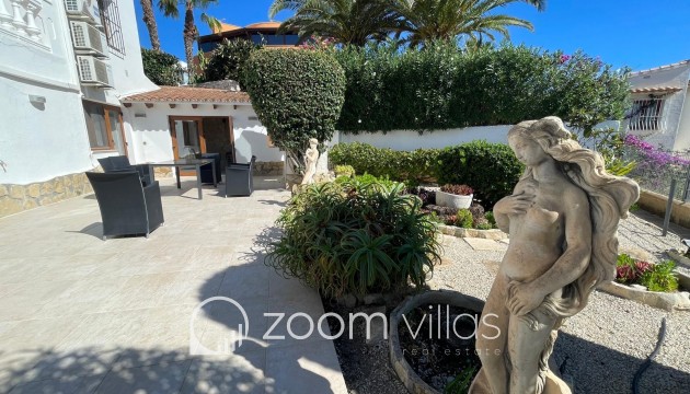 Resale - Villa - Moraira - La Arnella