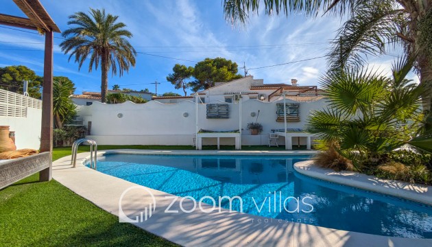 Resale - Villa - Jávea - Tosalet