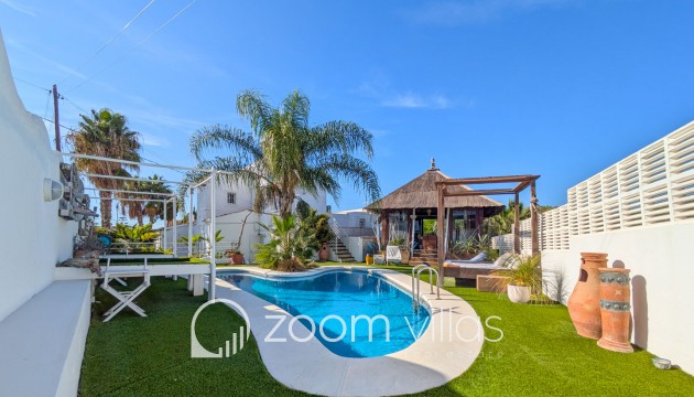 Resale - Villa - Jávea - Tosalet