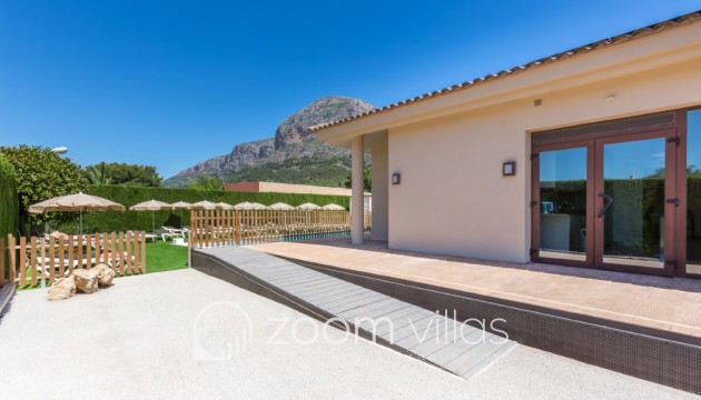 Revente - Immobilier commercial - Jávea - Montgó