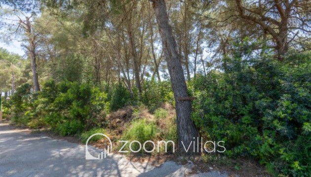 Resale - Plot / Land - Jávea - Costa Nova