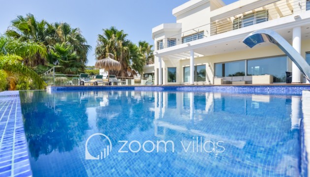 Resale - Villa - Benissa - La Fustera