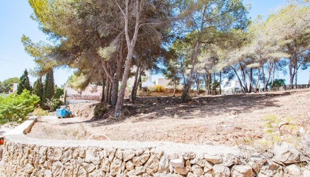 Resale - Plot / Land - Moraira - El Portet