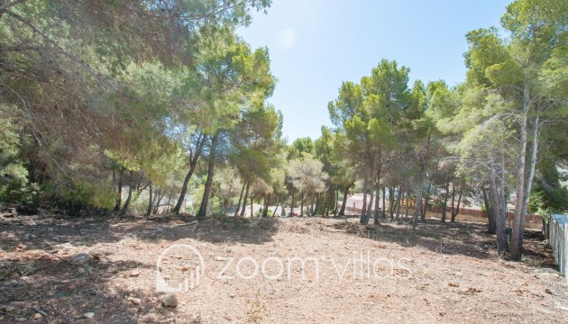 Resale - Plot / Land - Moraira - El Portet