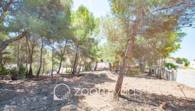 Resale - Plot / Land - Moraira - El Portet