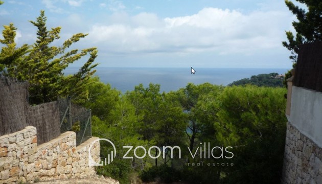 Resale - Plot / Land - Jávea - La Cala