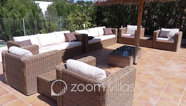 Resale - Villa - Altea