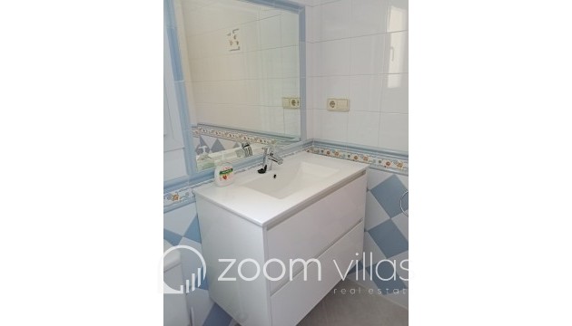 Resale - Villa - Altea