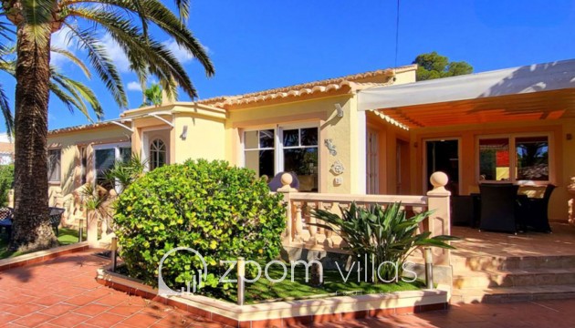 Resale - Villa - Jávea - Costa Nova