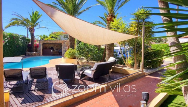 Resale - Villa - Jávea - Costa Nova