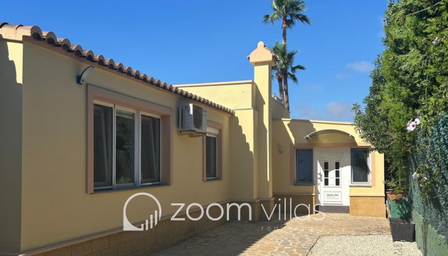 Resale - Villa - Jávea - Costa Nova