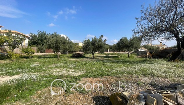 Resale - Plot / Land - Calpe