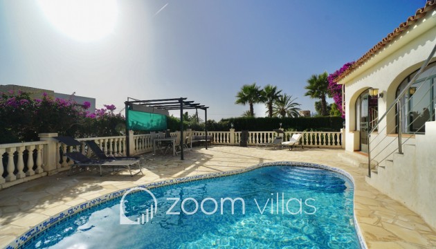 Resale - Villa - Benissa - Montemar